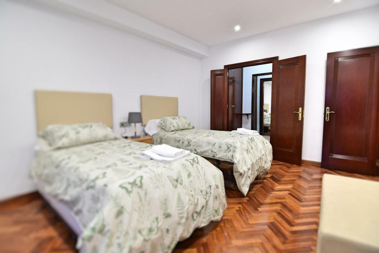 Apt Luxury Reding Solo Familias Málaga Eksteriør billede