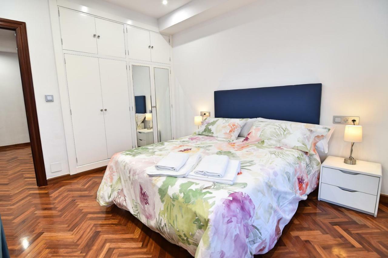 Apt Luxury Reding Solo Familias Málaga Eksteriør billede